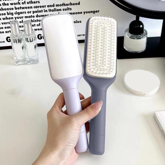 Brosse à cheveux auto nettoyant